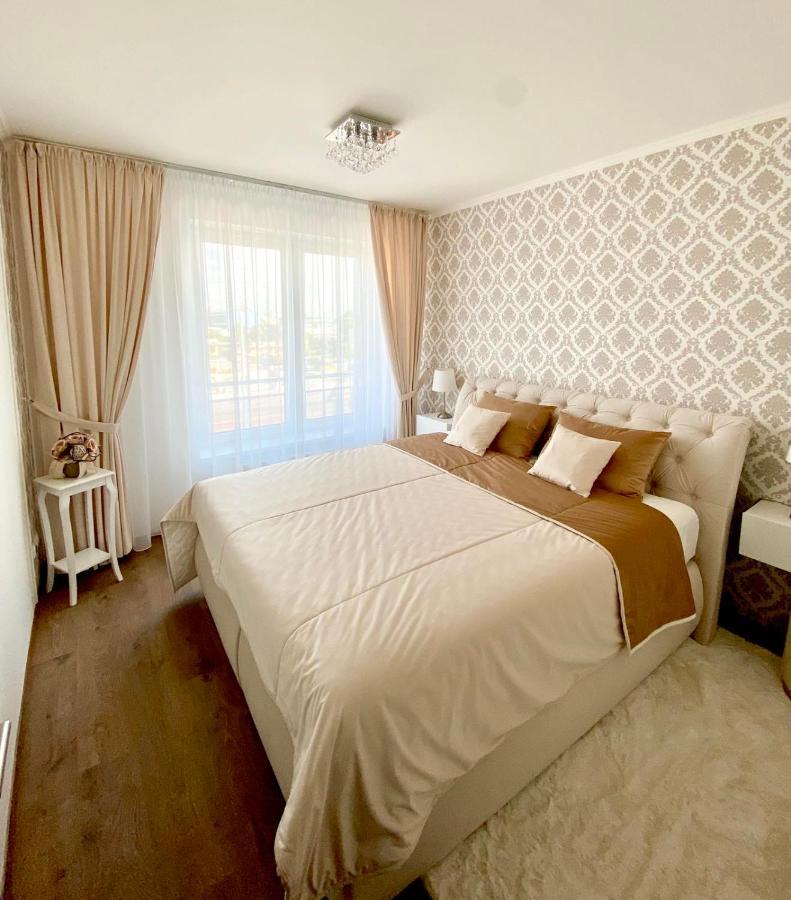 Die Oase - Luxurious Apartment Near The City Center With Free Parking Bratislava Exterior foto